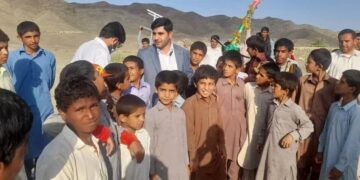 قراررارگاه جهادی رضوان پیشران در حوزه مدرسه سازی در نقام محروم کشور