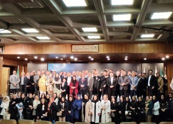 تقدیر از برند صرافی فغانی در یازدهمین جشنواره رمز موفقیت