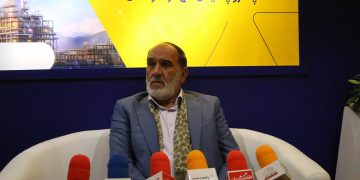 اشتغال زایی و کار خاکریز اول برای مبارزه با استکباران جهانی است