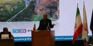 جایزه ملی مدیریت کسب و کار سال کشور به کسب و کارهای منتخب سال 1403 اعطا شد