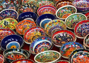 جشنواره اقوام و سوغات استان ها در میدان امام حسین