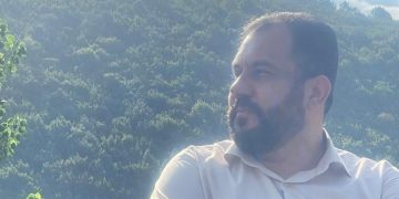 دل نوشته ای درباره دوستان نامرد و دوستی های بی اساس که در آن در رفاقت خیانت می شود