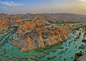 بحران در هرمزگان؛ بدنه سد گوران ترک برداشت، خطر سیل در انتظار مردم