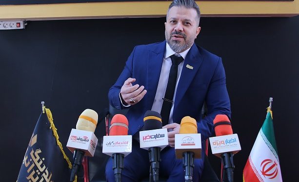 هلدینگ ایرانیان دهمین اپراتور رسمی پیامک کشور شد