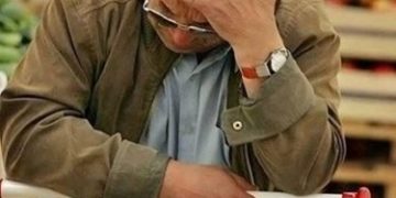 «آقای رئیس‌جمهور، لطفاً کار نکنید!»؛ یادداشتی تلخ از گرانی تخم‌مرغ تا فروپاشی معیشت